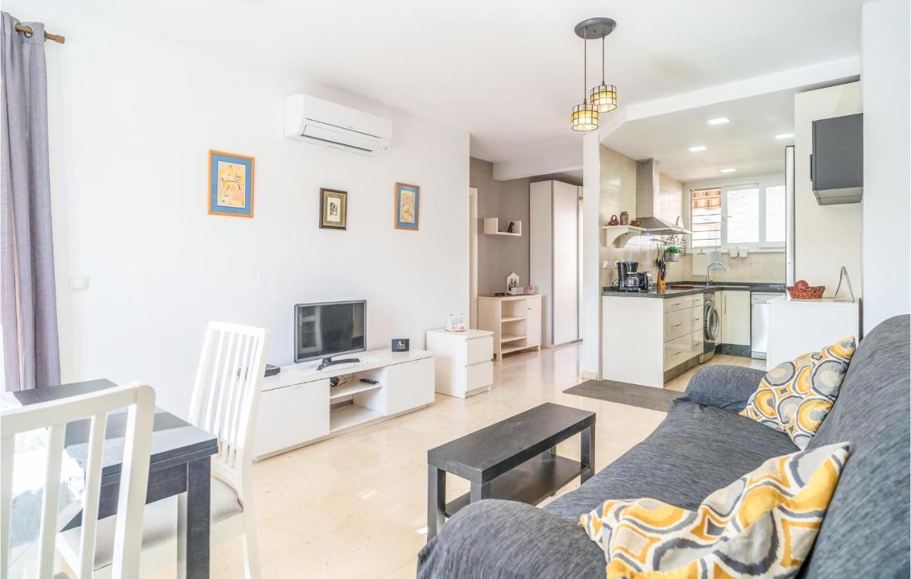 Cozy Apartment With Pool Torremolinos Exterior photo